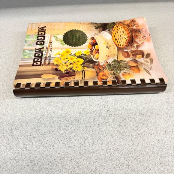 Hingham Sheboygan Wisconsin 100th Anniversary Cookbook Hingham Reformed Church - Picture 3 of 15